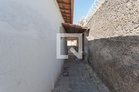 Casa à venda com 180m², 4 quartos e 8 vagas Casa à venda com 180m², 4 quartos e 8 vagasÁrea de Serviço