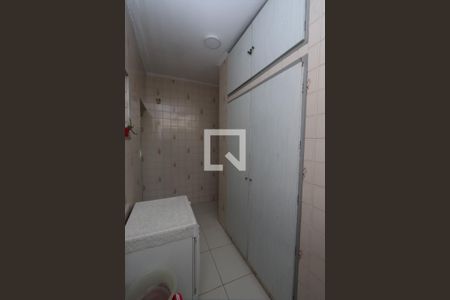 Casa à venda com 210m², 4 quartos e 3 vagasÁrea de Serviço