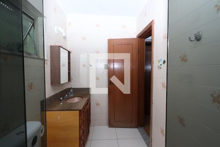 Casa à venda com 210m², 4 quartos e 3 vagasBanheiro