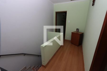 Casa à venda com 210m², 4 quartos e 3 vagasBanheiro Corredor