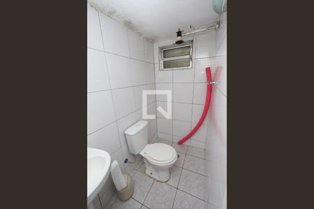 Casa à venda com 210m², 4 quartos e 3 vagasBanheiro 2