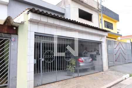Casa à venda com 210m², 4 quartos e 3 vagasFachada
