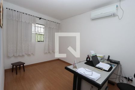 Casa à venda com 210m², 4 quartos e 3 vagasQuarto 4