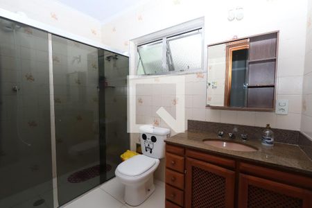Casa à venda com 210m², 4 quartos e 3 vagasBanheiro