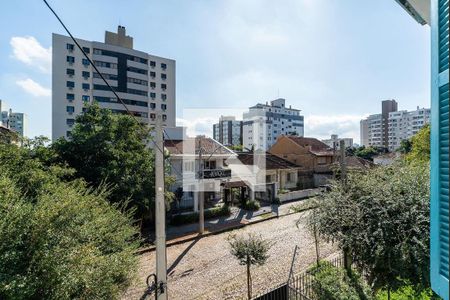 Casa à venda com 3 quartos, 207m² em Petrópolis, Porto Alegre