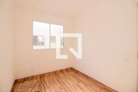 Quarto de apartamento à venda com 2 quartos, 40m² em Mário Quintana, Porto Alegre