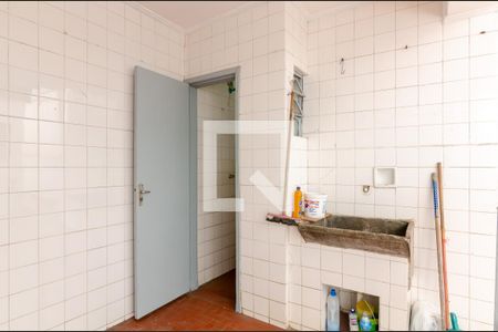 Casa à venda com 144m², 4 quartos e 1 vagaÁrea de Serviço