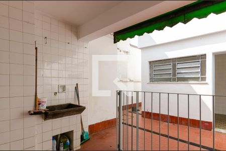 Casa à venda com 144m², 4 quartos e 1 vagaÁrea de Serviço