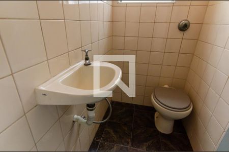 Casa à venda com 144m², 4 quartos e 1 vagaLavabo