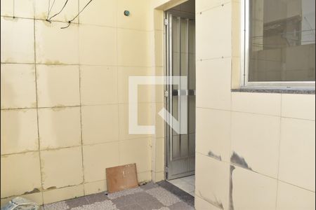 Casa para alugar com 96m², 2 quartos e 1 vagaÁrea de Serviço