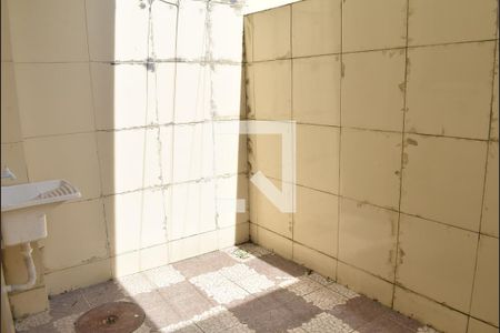 Casa para alugar com 96m², 2 quartos e 1 vagaÁrea de Serviço