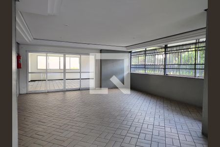 Apartamento à venda com 115m², 3 quartos e 1 vaga Apartamento à venda com 115m², 3 quartos e 1 vagaÁrea comum - Salão de festas