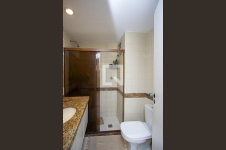 Apartamento à venda com 115m², 3 quartos e 1 vagaBanheiro Social