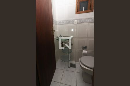 Casa de condomínio à venda com 190m², 3 quartos e 2 vagasLavabo