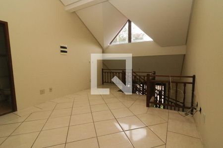 Casa de condomínio à venda com 190m², 3 quartos e 2 vagasHall