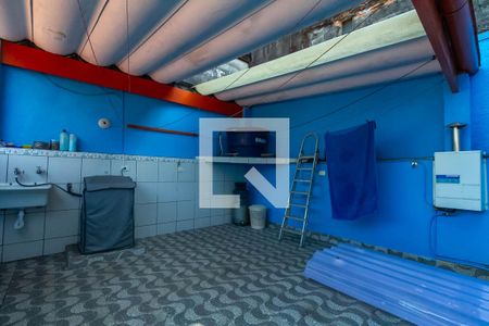 Casa à venda com 128m², 3 quartos e 2 vagasÁrea de Serviço