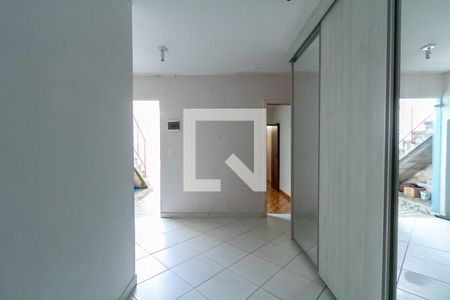 Casa à venda com 128m², 3 quartos e 2 vagasSuíte