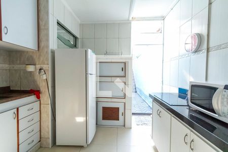 Casa à venda com 128m², 3 quartos e 2 vagasCozinha