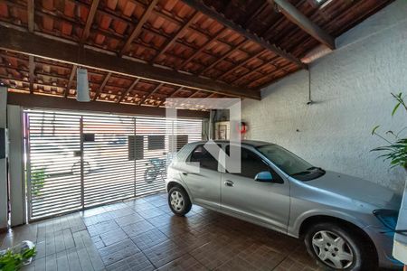 Casa à venda com 128m², 3 quartos e 2 vagasGaragem