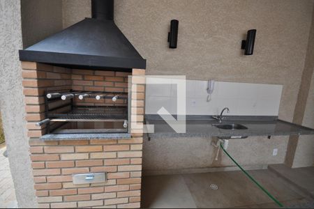 Apartamento para alugar com 37m², 2 quartos e sem vagaÁrea comum 