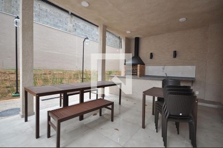 Apartamento para alugar com 37m², 2 quartos e sem vagaÁrea comum 