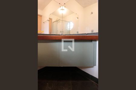 Casa à venda com 80m², 2 quartos e 1 vaga Casa à venda com 80m², 2 quartos e 1 vagaBanheiro da Suíte