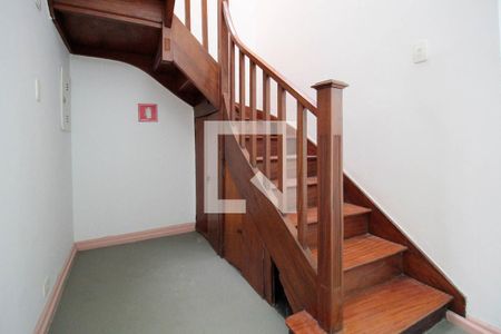 Escada de casa à venda com 2 quartos, 80m² em Vila Madalena, São Paulo