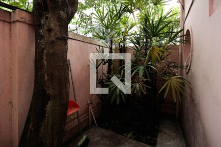 Casa à venda com 80m², 2 quartos e 1 vaga Casa à venda com 80m², 2 quartos e 1 vagaJardim