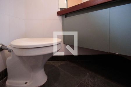 Casa à venda com 80m², 2 quartos e 1 vaga Casa à venda com 80m², 2 quartos e 1 vagaBanheiro da Suíte