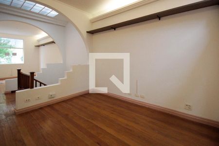 Casa à venda com 80m², 2 quartos e 1 vaga Casa à venda com 80m², 2 quartos e 1 vagaSuite