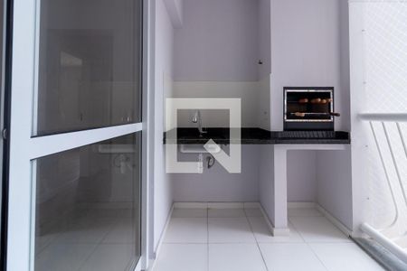 Apartamento para alugar com 83m², 2 quartos e 1 vaga Apartamento para alugar com 83m², 2 quartos e 1 vagaVaranda