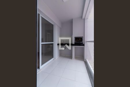Apartamento para alugar com 83m², 2 quartos e 1 vaga Apartamento para alugar com 83m², 2 quartos e 1 vagaVaranda