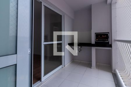 Apartamento para alugar com 83m², 2 quartos e 1 vaga Apartamento para alugar com 83m², 2 quartos e 1 vagaVaranda