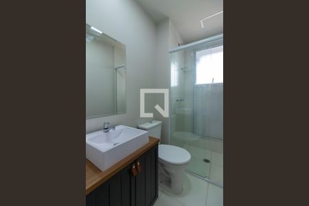 Apartamento para alugar com 83m², 2 quartos e 1 vaga Apartamento para alugar com 83m², 2 quartos e 1 vagaBanheiro 2