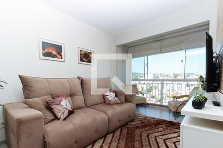 Sala de apartamento para alugar com 3 quartos, 85m² em Partenon, Porto Alegre