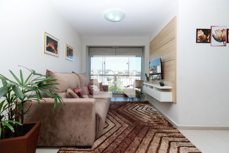 Sala de apartamento para alugar com 3 quartos, 85m² em Partenon, Porto Alegre