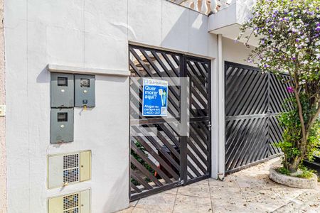 Fachada externa de casa para alugar com 2 quartos, 96m² em Vila Lageado, São Paulo