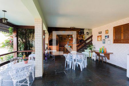 Casa de condomínio à venda com 391m², 3 quartos e 2 vagasEspaço Gourmet