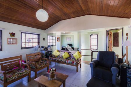 Casa de condomínio à venda com 391m², 3 quartos e 2 vagasSala de TV/Escritório