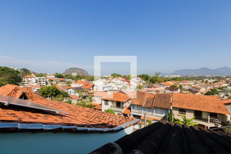 Casa de condomínio à venda com 391m², 3 quartos e 2 vagasVista