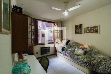 Casa de condomínio à venda com 391m², 3 quartos e 2 vagasQuarto 2