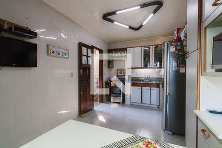 Casa de condomínio à venda com 391m², 3 quartos e 2 vagasCozinha