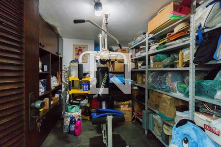 Casa de condomínio à venda com 391m², 3 quartos e 2 vagasQuarto de Serviço