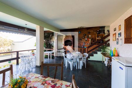 Casa de condomínio à venda com 391m², 3 quartos e 2 vagasEspaço Gourmet