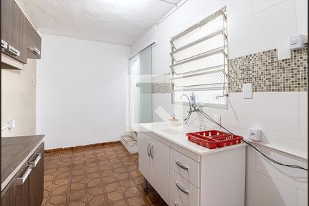 Cozinha de casa para alugar com 1 quarto, 50m² em Vila Moraes, São Paulo