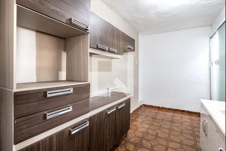 Cozinha de casa para alugar com 1 quarto, 50m² em Vila Moraes, São Paulo