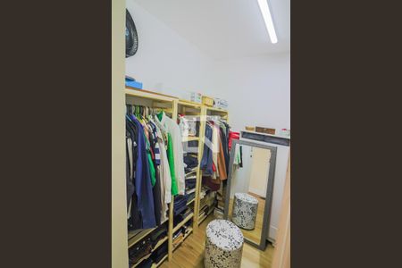 Casa à venda com 90m², 2 quartos e 1 vagaQuarto 2 Closet