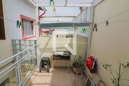 Casa à venda com 90m², 2 quartos e 1 vagaLavanderia - Varanda
