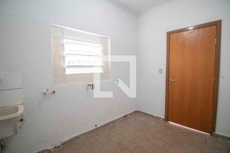 Casa para alugar com 124m², 2 quartos e 6 vagasÁrea de serviço