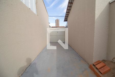 Casa para alugar com 124m², 2 quartos e 6 vagasEntrada